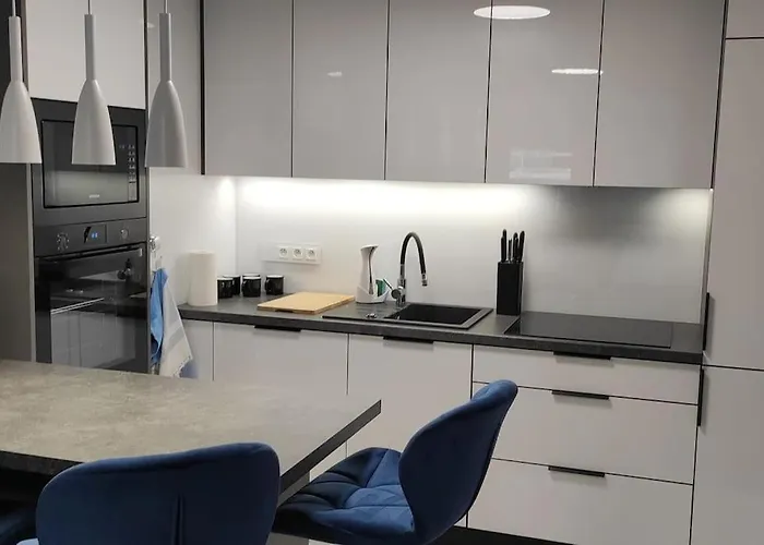 Nowoczesny Apartament W Poblizu Centrum